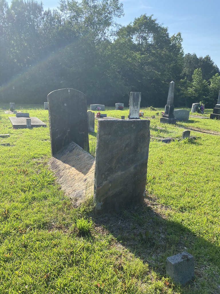 Guthrie Cemetery, Holly Grove AL Ginger Flickr