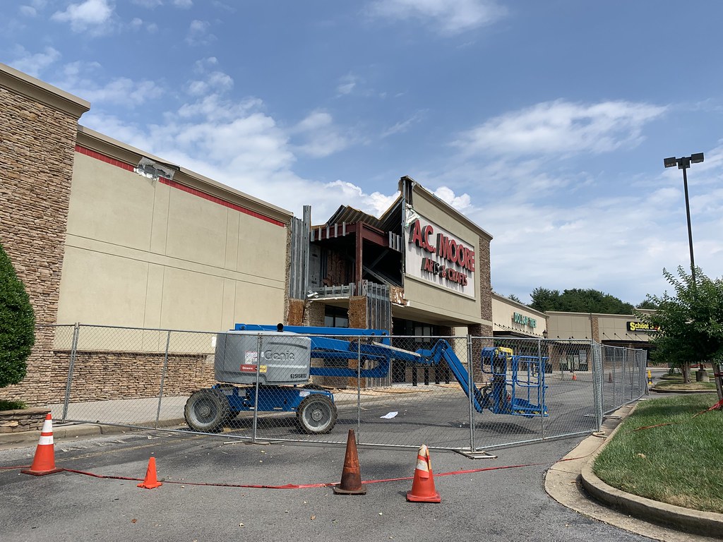 Former A.C. Moore Knoxville, TN greenth1ng Flickr