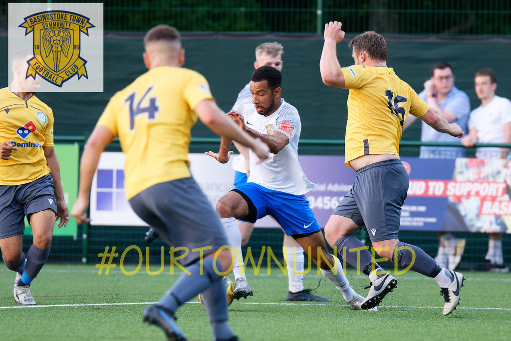 500_1136 Basingstoke Town FC League Champions 2223 Flickr
