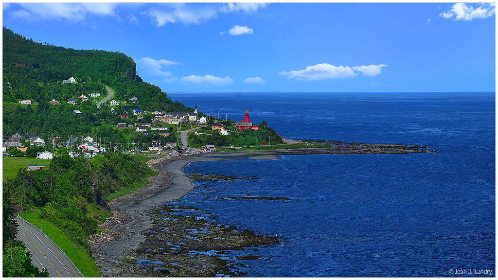 Village La Martre (Gaspésie) Jean J. Landry Flickr