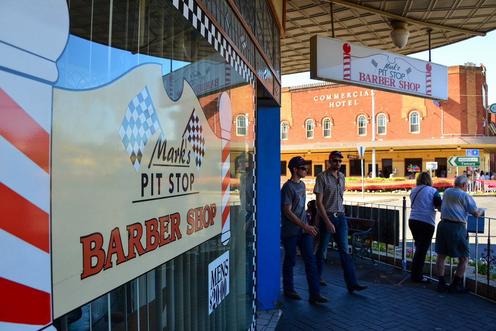 Mark's Pit Stop Barber Shop Mark's Pit Stop Barber Shop in… Flickr