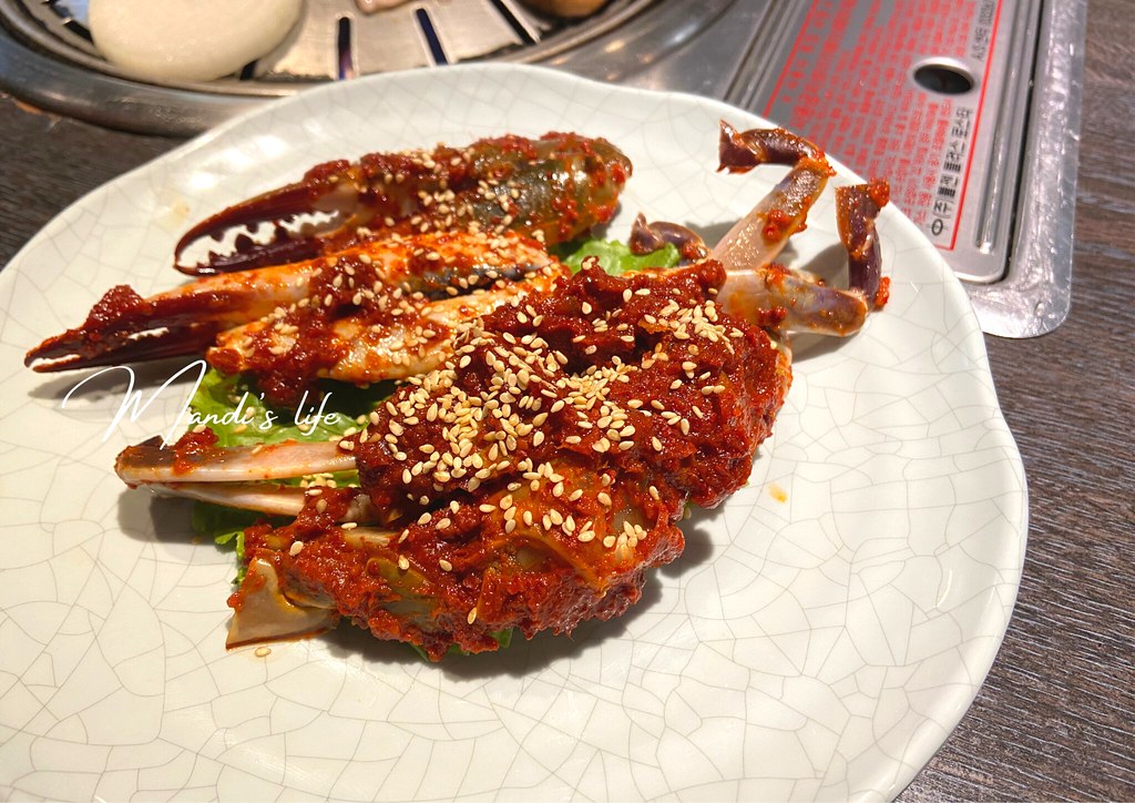 【Mandi's Life * 美食】捷運行天宮站美食 / 夏日正夯生醃辣螃蟹！看韓劇吃美食清爽微辣【三兄弟韓式燒烤】Three Brothers Korean BBQ 來行天宮吃道地韓式料理
