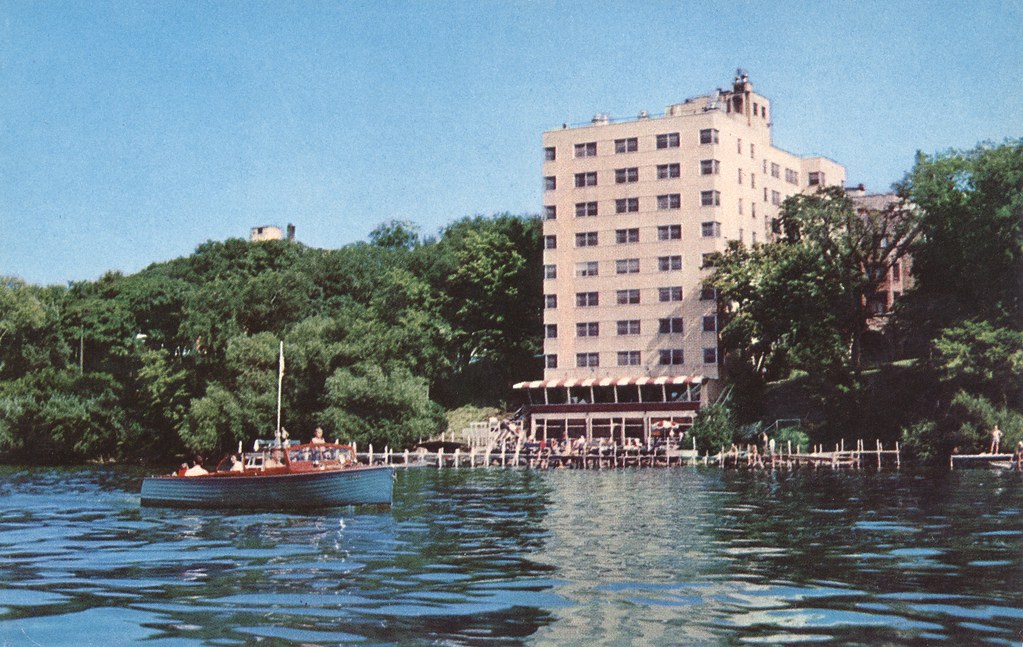 The Edgewater Hotel Madison, Wisconsin Overlooking Madis… Flickr