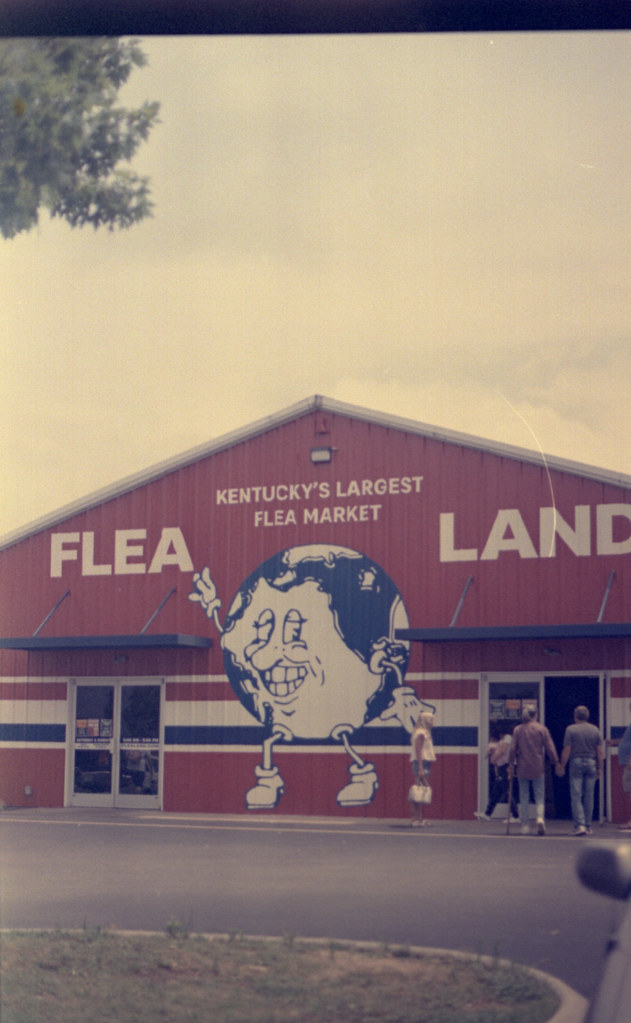 Flea Land!!! Bowling Green, KY Nikon F3 Seattle Film Works… Flickr