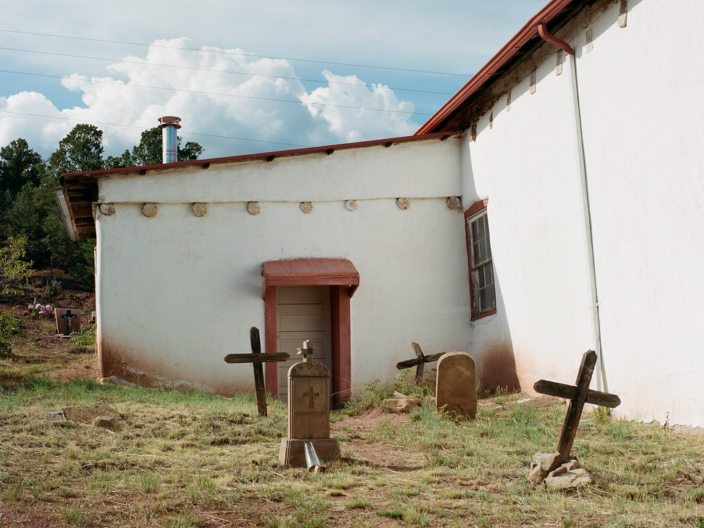 Graveyard Canoncito, NM2 Graveyard at the Catholic Church… Flickr