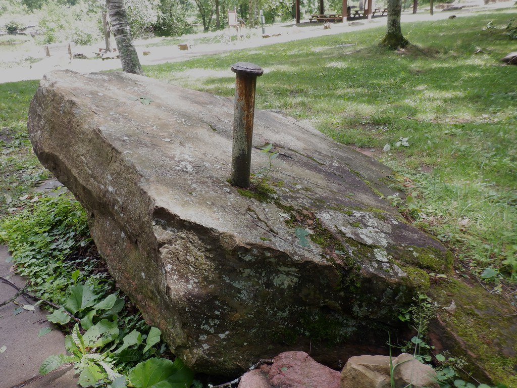 sandstone block in Robinson Park Sandstone, Minnesota. Ruin Raider