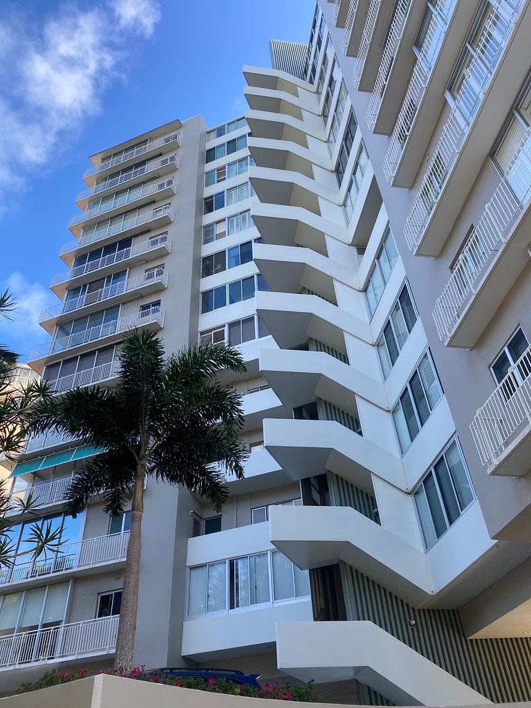 Diamond Head Apartments 2969 Kalakaua Ave, Honolulu Built … Flickr