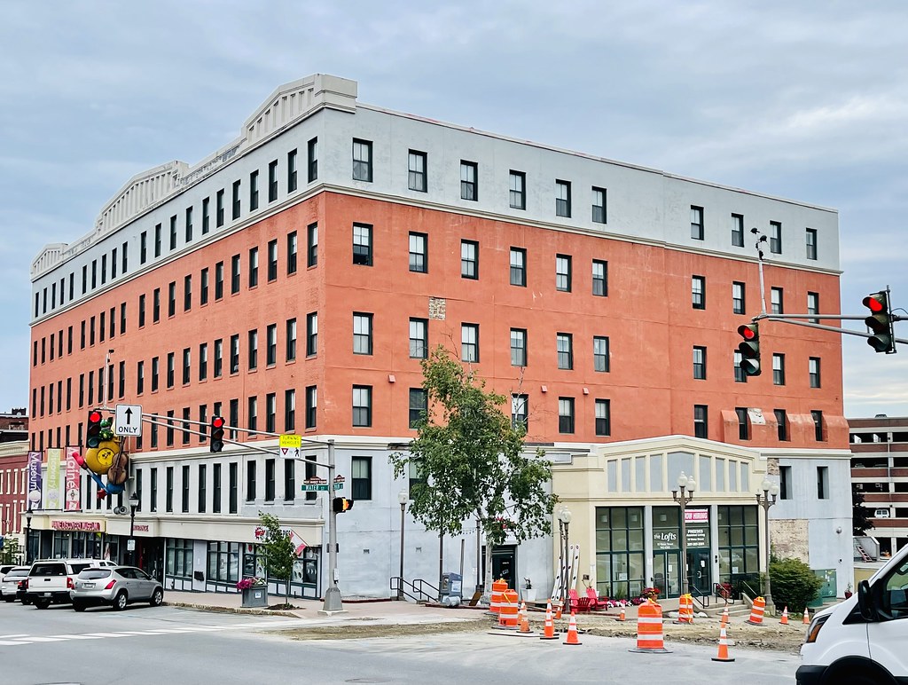 Freese’s Department Store Building. Bangor, Maine. Opened … Flickr