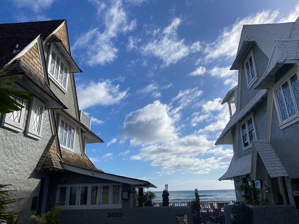 TudorFrench Norman Cottages at Tonggs Beach 302333 Kalak… Flickr