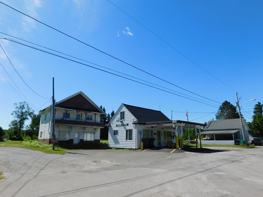 The Post Office and Customs Station The old Estcourt Stati… Flickr