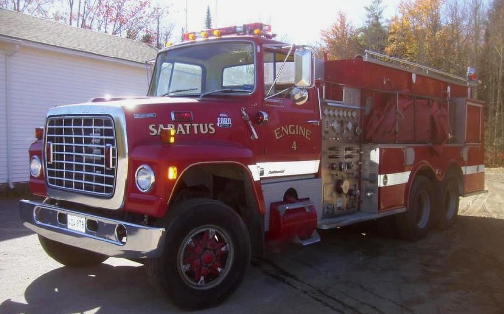 Sabattus, ME Fire Department 1980 Ford LT8000 Engine No. … Flickr