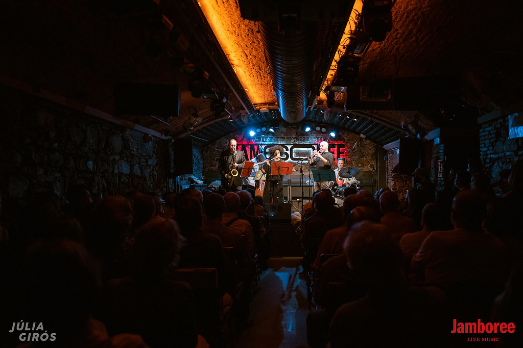 DSC06040_r1 Jamboree Jazz & Dance Club Flickr