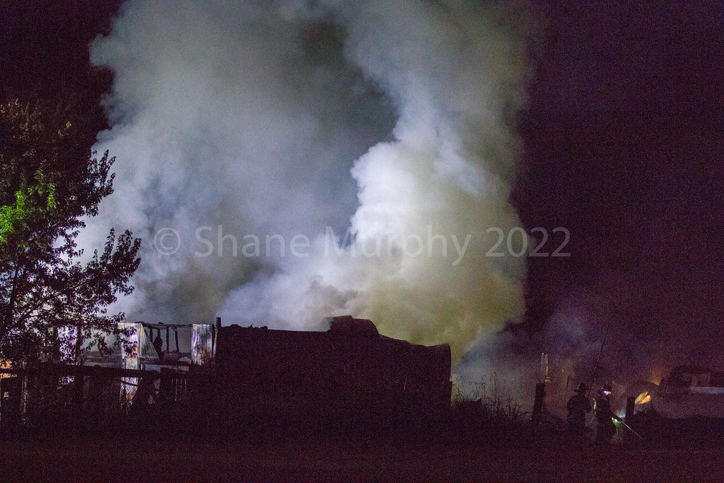 Barn Fire on Abingdon Road in West Lincoln/CaistorCentre Flickr