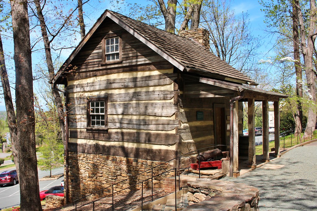 Virginia Charlottesville Michie Tavern Piney River Cabine/Metal Smith Shop a photo on