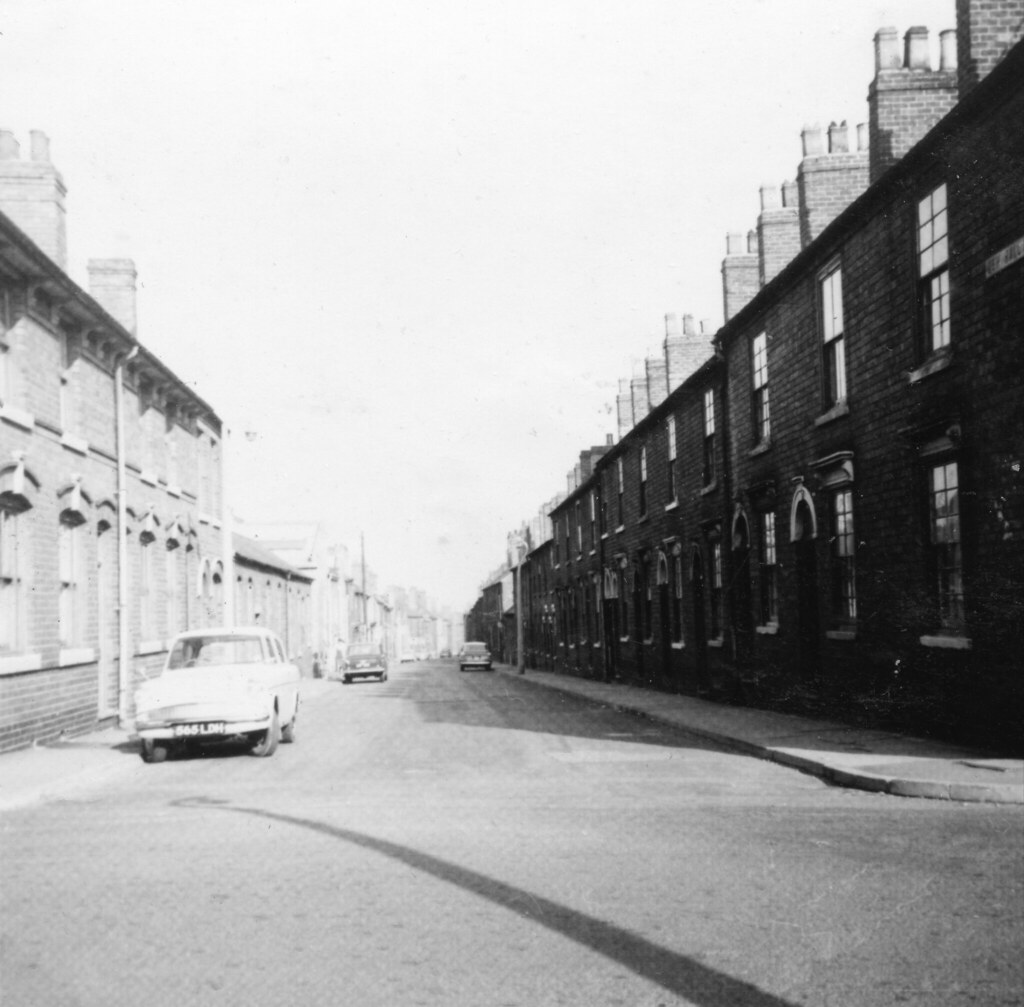 New Hall Street New Hall Street Willenhall, inclding a Wal… Flickr