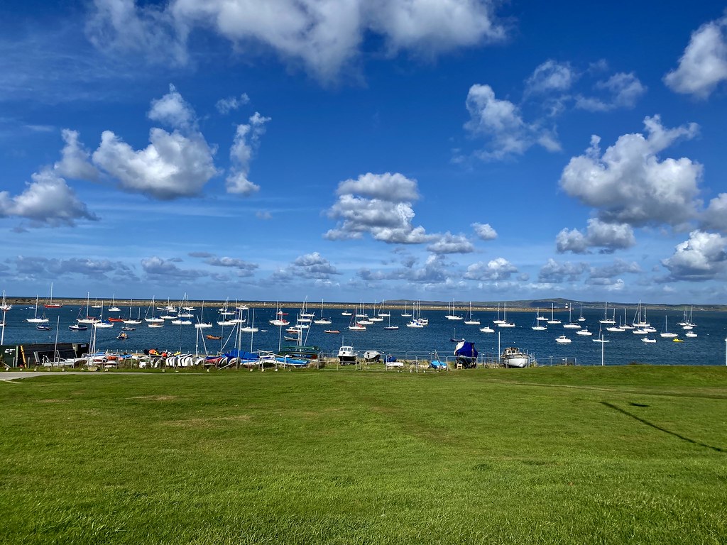 Newry Beach, Holyhead VIVEK S Flickr
