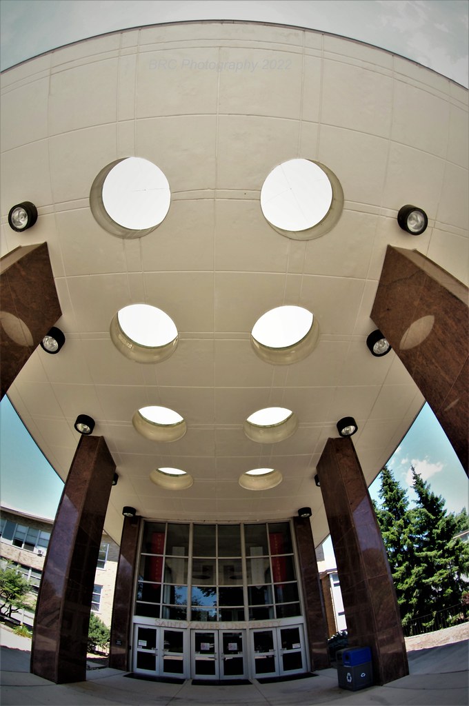 Warde Academic Center Saint Xavier University, Chicago, … Flickr