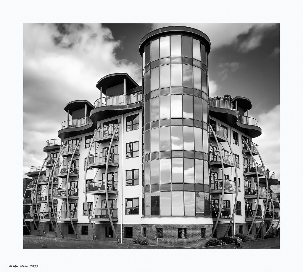 202228 Compass Point Bognor Regis Esplanade Flickr