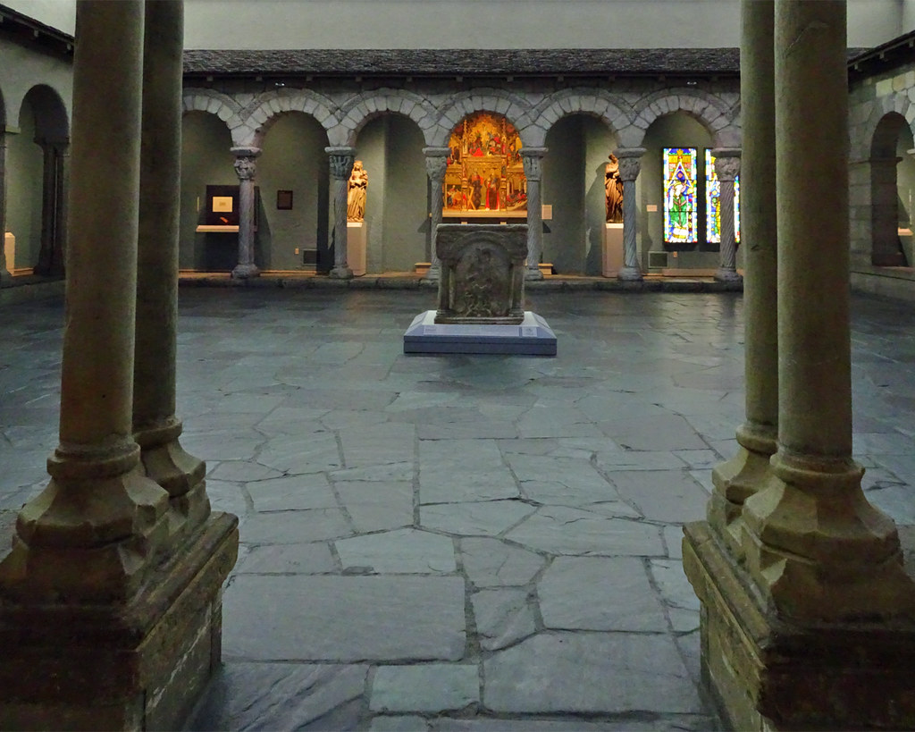 Cloisters The Cloister Gallery of the Toledo [Ohio] Museum… Flickr