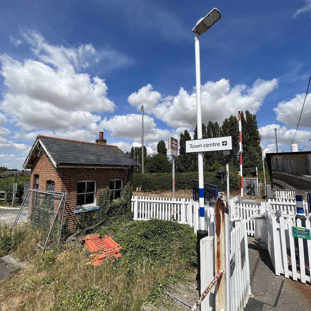 Watlington (Norfolk) Railway Station Graham Benbow Flickr