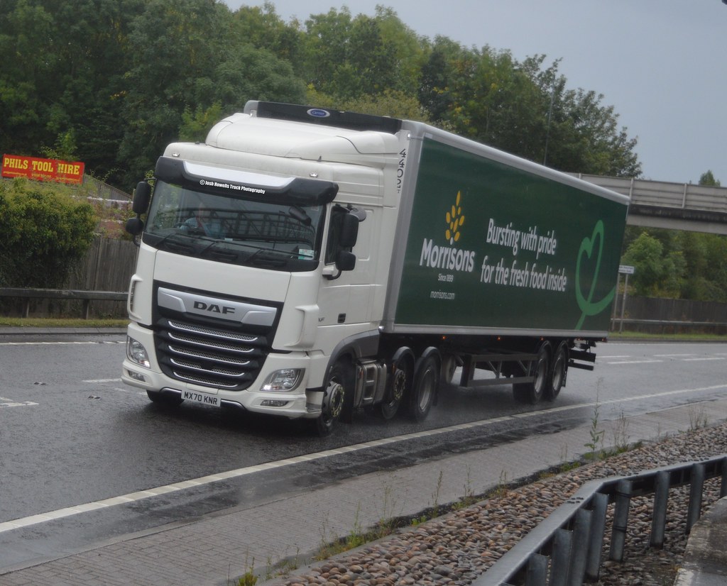 Salford Van Hire MX70 KNR At Welshpool Joshhowells27 Flickr