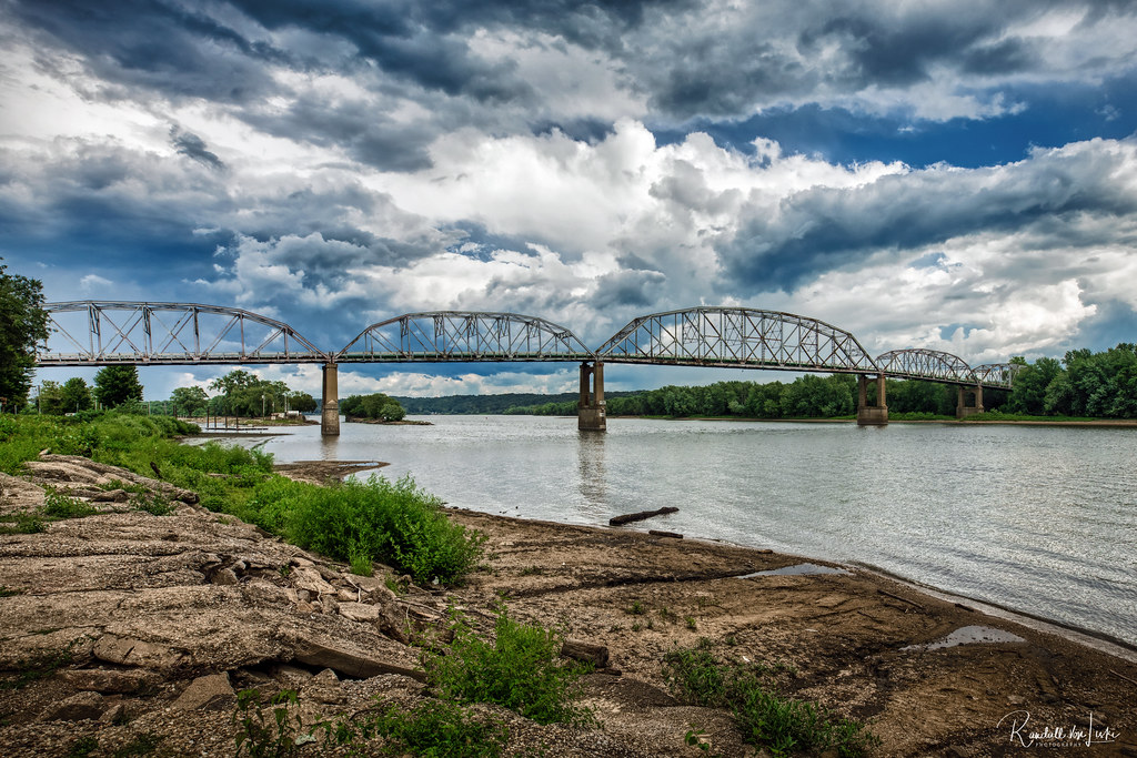 Henry Bridge, Henry, Illinois a photo on Flickriver