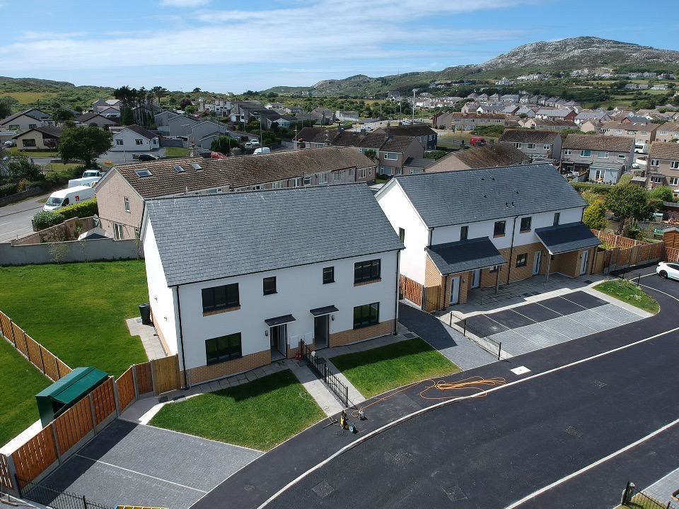 New development on former Llaingoch school site