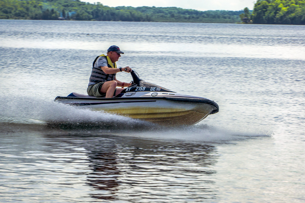 on the Waverunner, 2022.07.08 Drove from Knoxville … Flickr