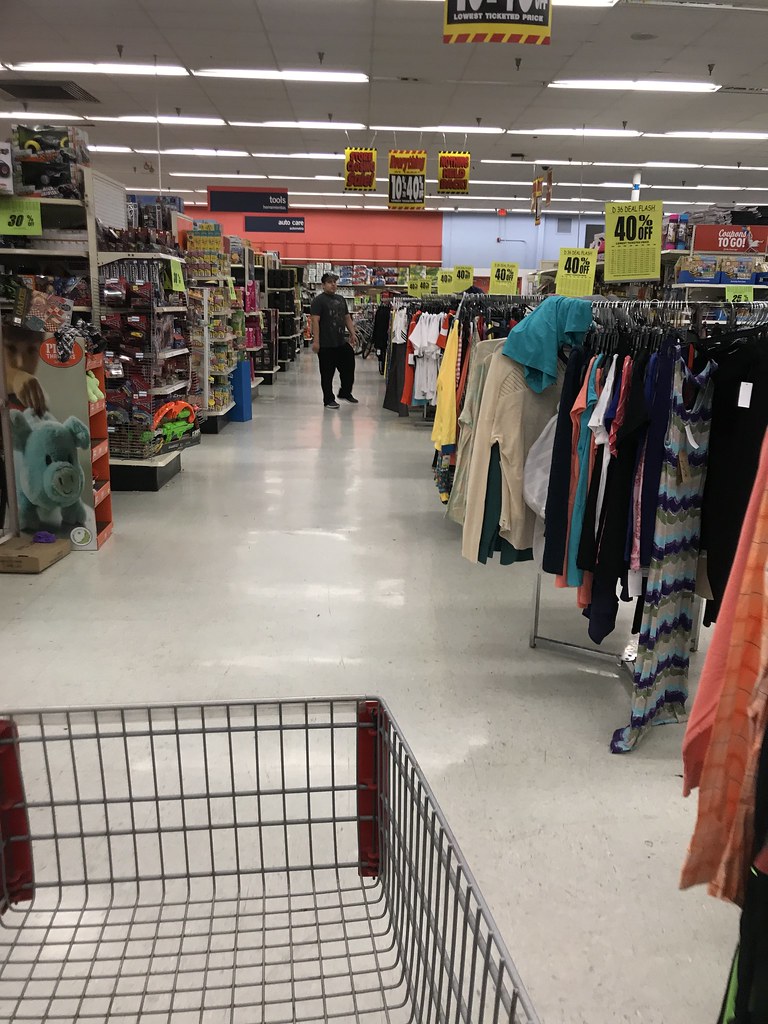 Kmart Closing Sale This Kmart was located on the north sid… Flickr