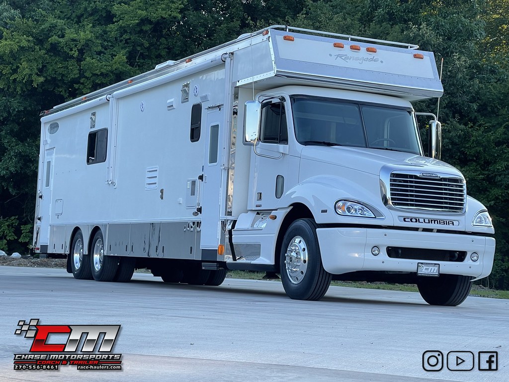 SOLD! 2005 Renegade 45' Flickr