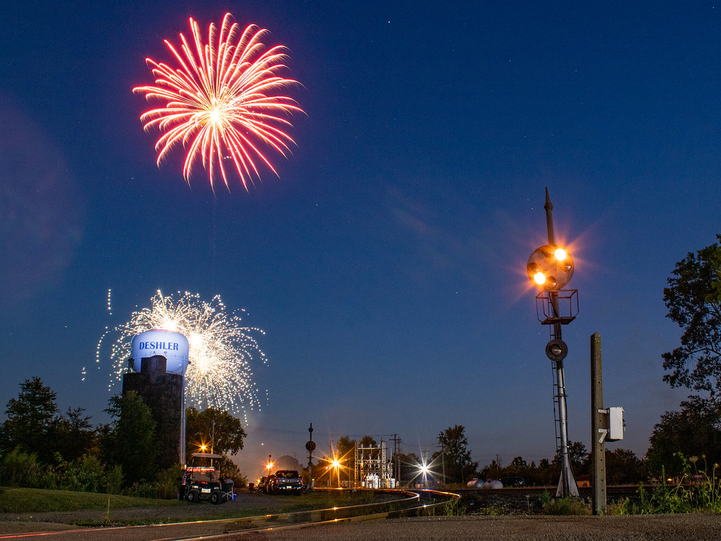 "Slow Approach" Deshler, Ohio BuckeyeRails Flickr