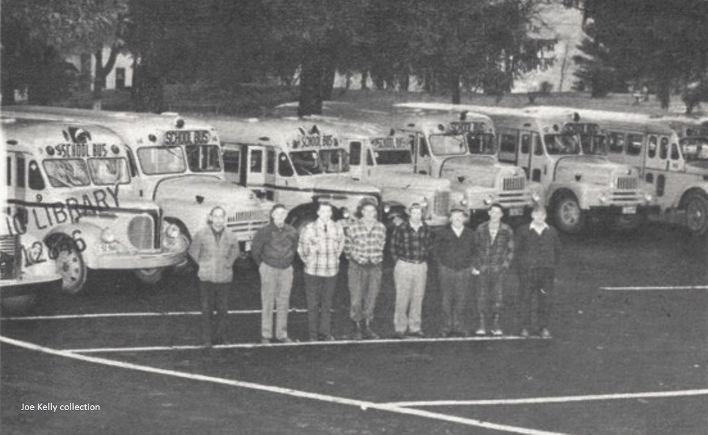 Lake Luzerne, NY HadleyLuzerne Central School, 1952 bus… Flickr