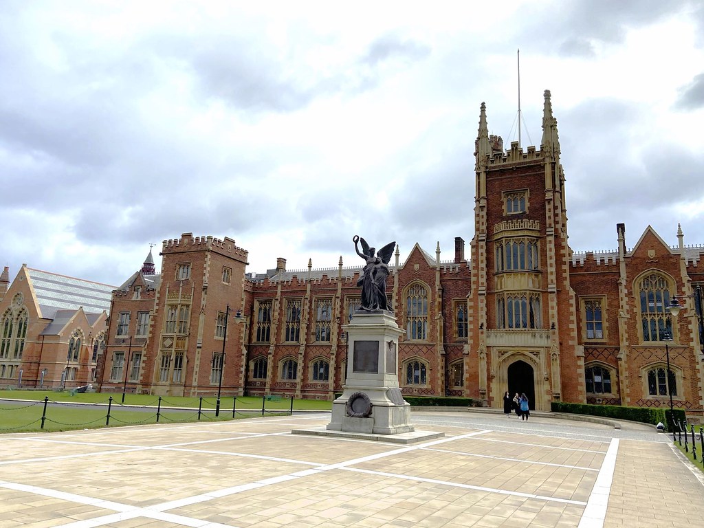 Queen's University buildings in Belfast Built in a style o… Flickr