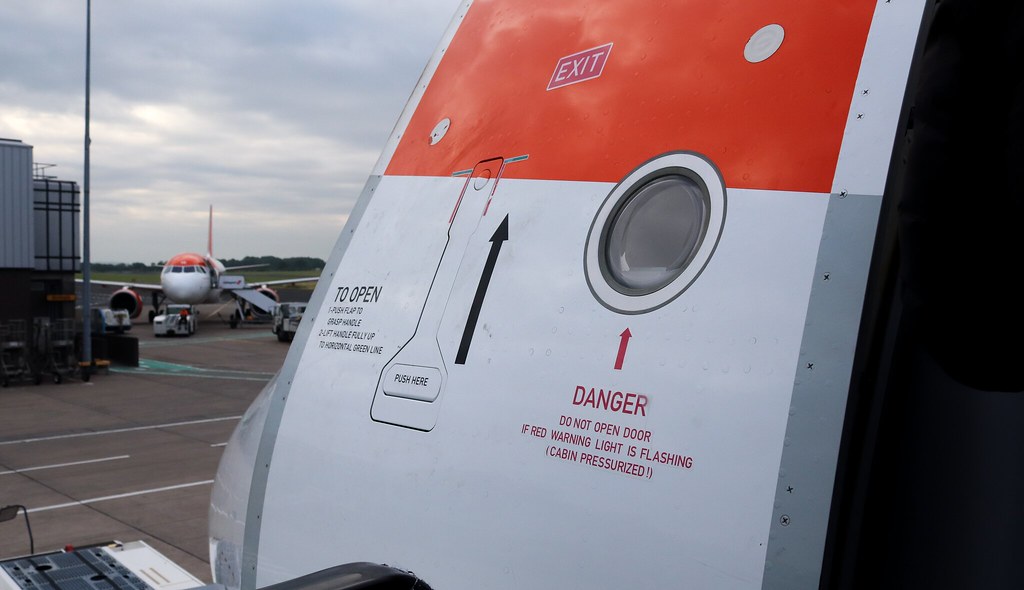 easyJet A320 NEO easyJet A320251N (GUZLB) Belfast Inte… Flickr