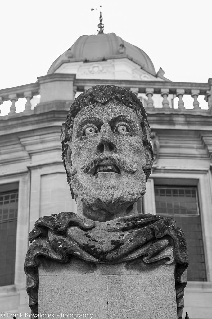 Statues outside the Sheldonian Theatre I last visited Oxfo… Flickr