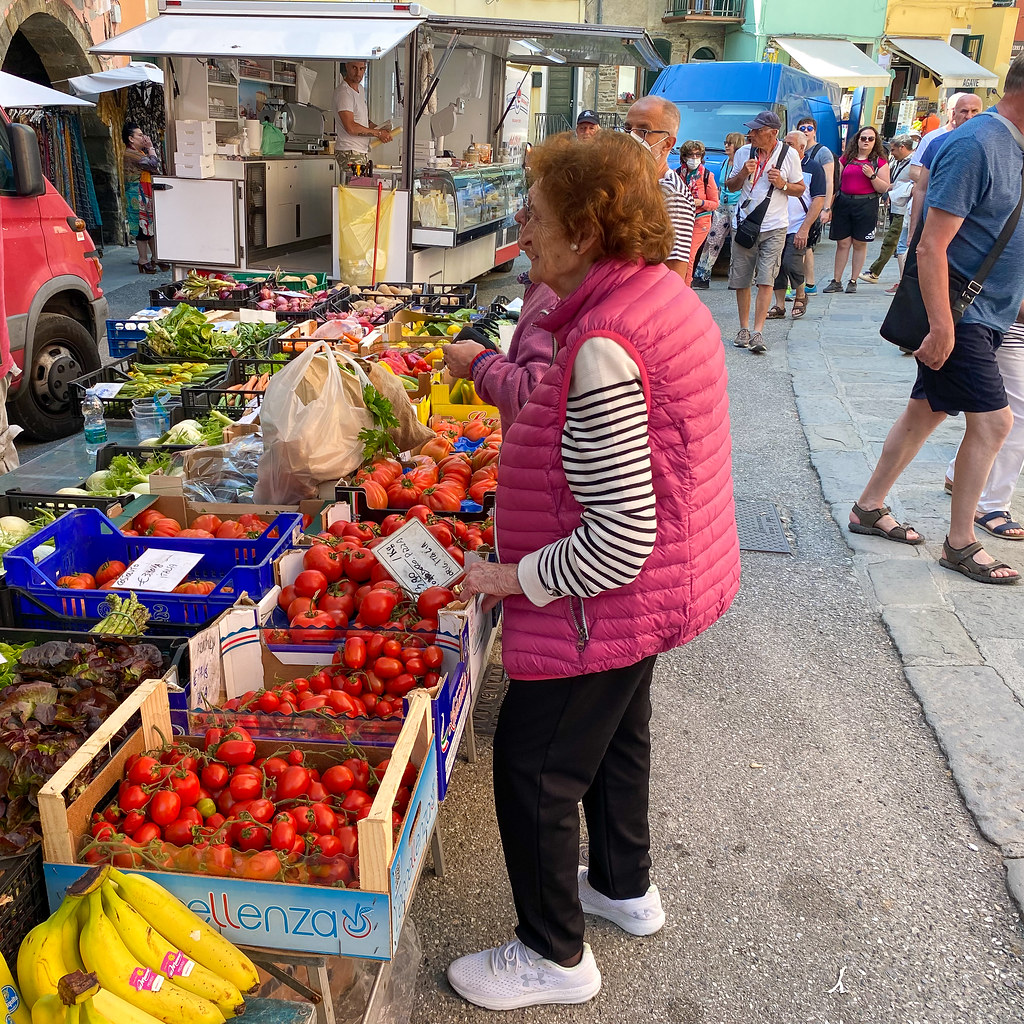 Farmer's Market in Vernazza Gary Mancuso Flickr