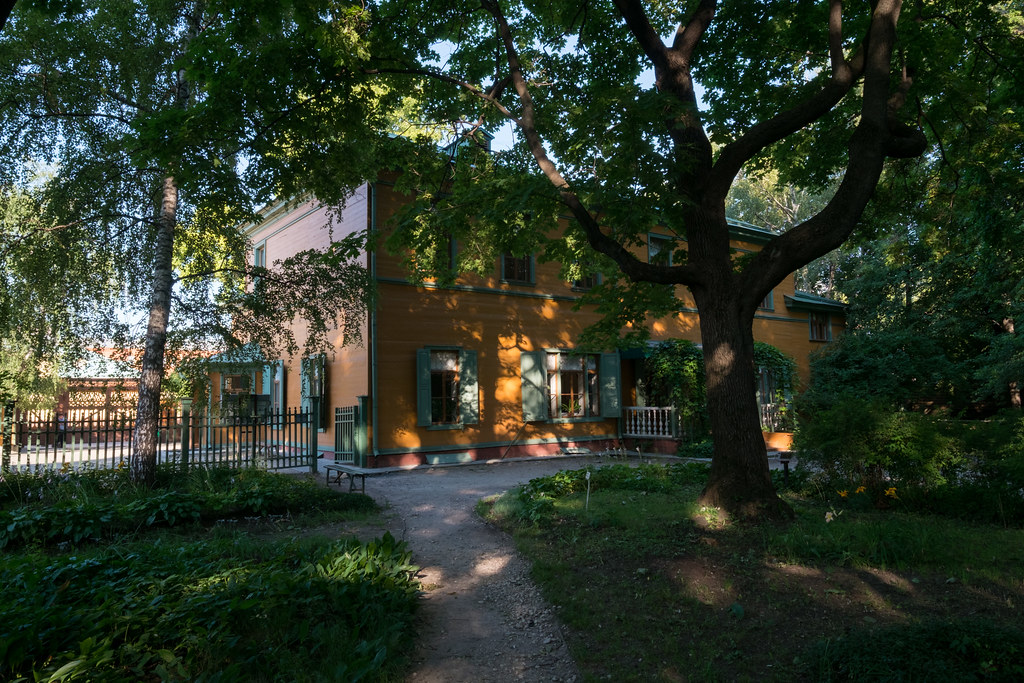Tolstoi's summer house in Moscow Flickr