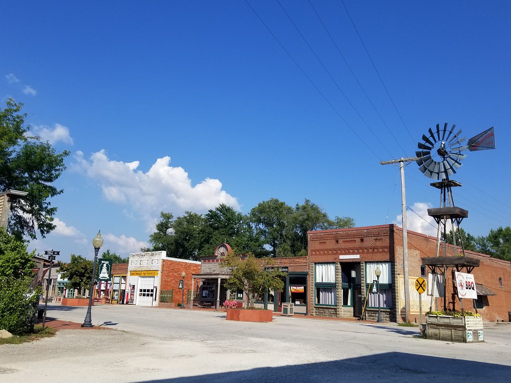 Blackwater, Missouri Small town USA. Busy little historic … Flickr