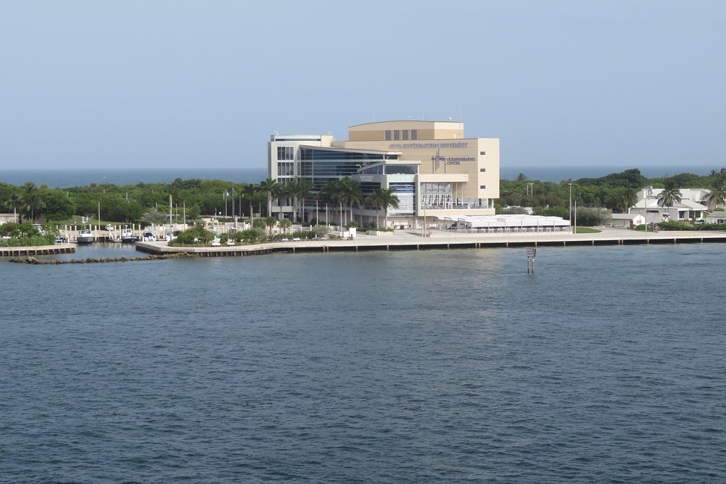 2022 05 21d Sail away balcony 105 Blake Handley Flickr