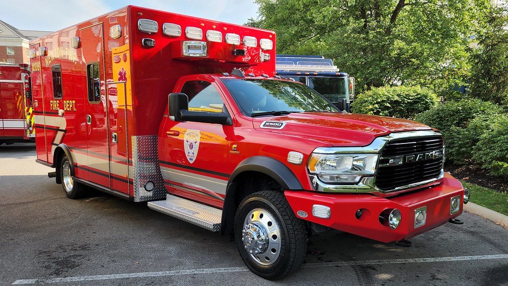 Medic 1081 Newton Township Fire Department Medic 1081 Musk… Flickr