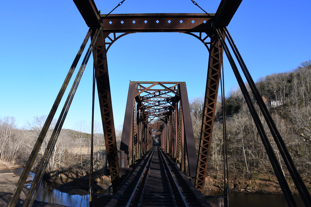 Old TC Caney Fork Railroad River Bridge (Putnam CountySmith County