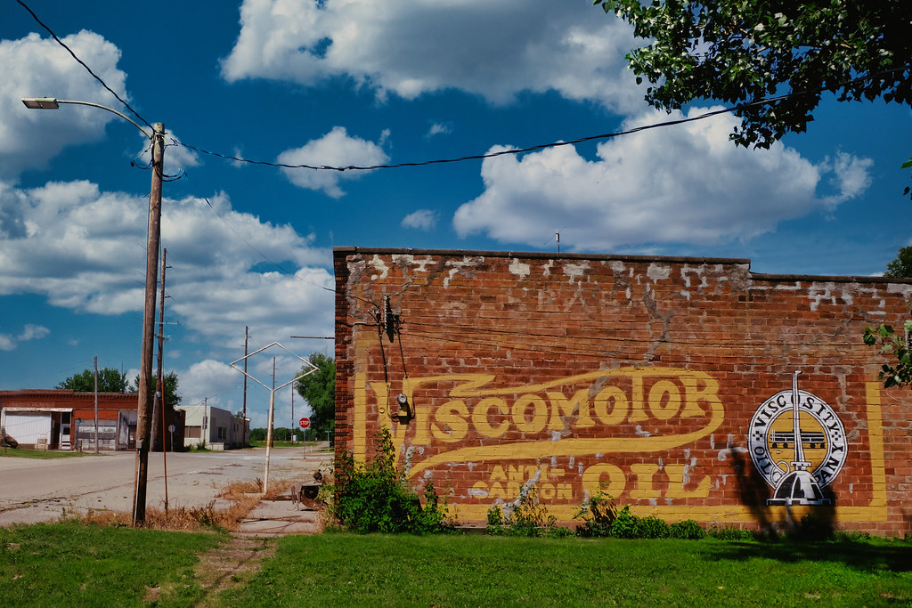Visco More from Chelsea, Iowa along the Lincoln. The only … Flickr