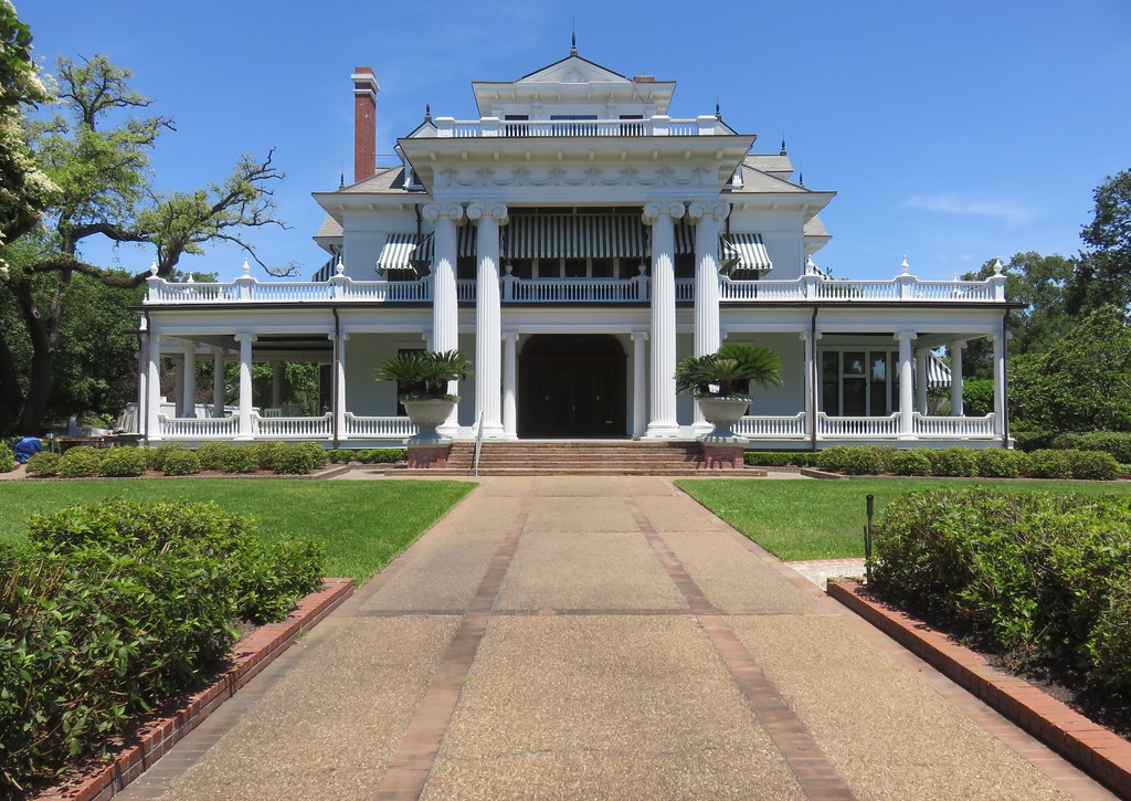 McFaddinWard House (Beaumont, Texas) Located at 1906 McFa… Flickr