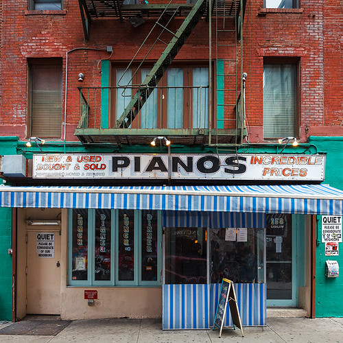 Pianos Bar Pianos in the Lower East Side is a 2story bar/… Flickr