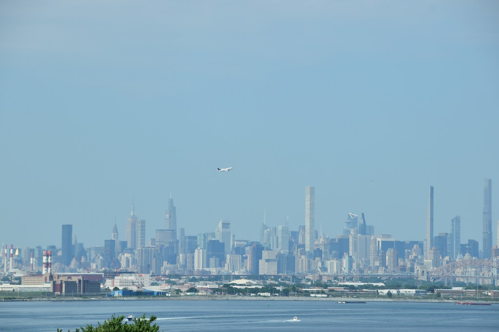 View of Manhattan from the Whitestone Bridge, New York Cit… Flickr