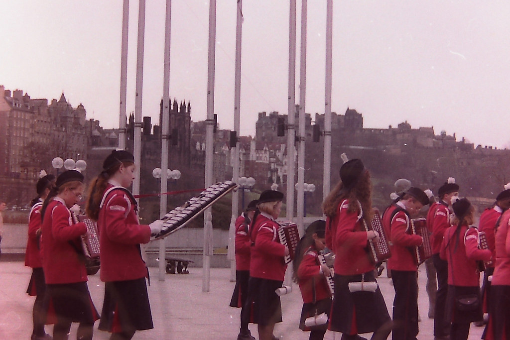 Alex walker accordian band dunfermline. boneytongue Flickr
