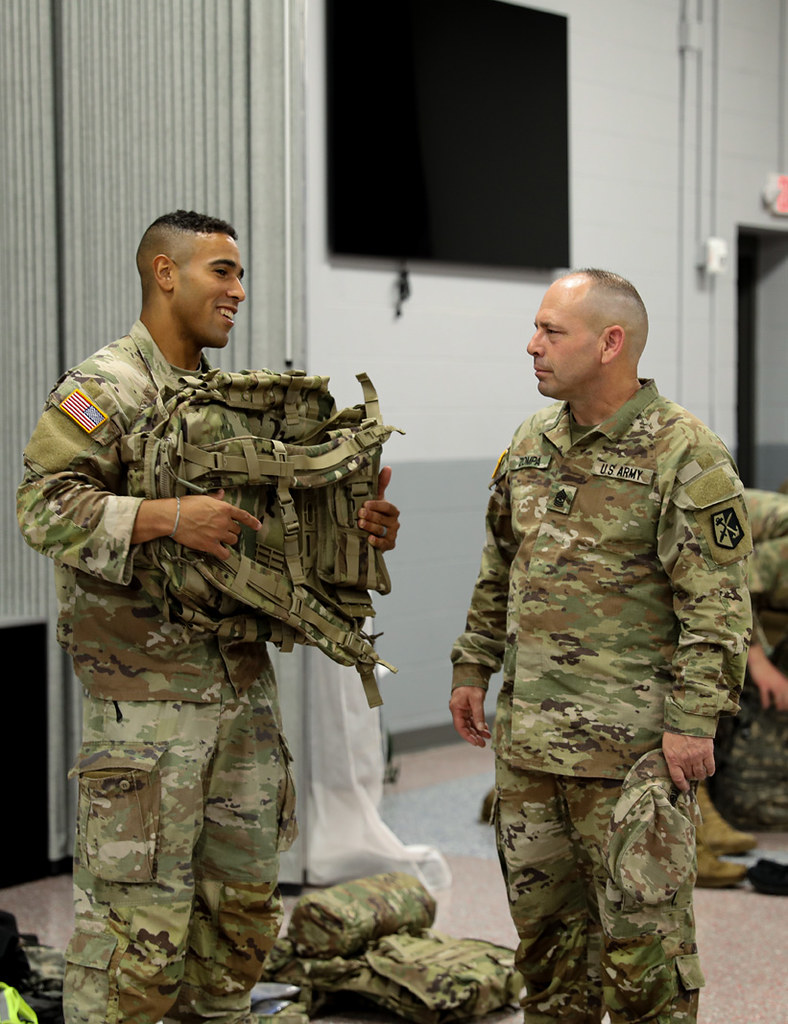 220722ZHE1111170 U.S. Army Sgt. Angel Mercado III assig… Flickr