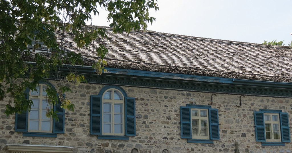 Détail, à l'étage. Le Vieux Palais de justice (magasin, en… Flickr