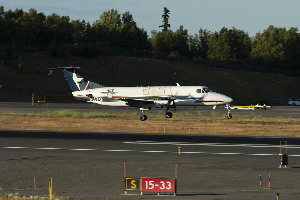 Alaska Central Express (ACE) Beech 1900C N117AX Freighter … Flickr
