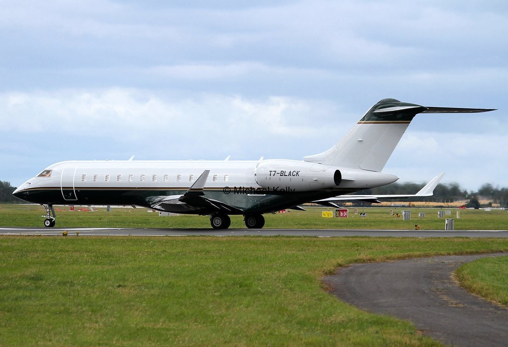 Black Eagle Aviation Bombardier BD700 T7BLACK 26th July 2… Flickr